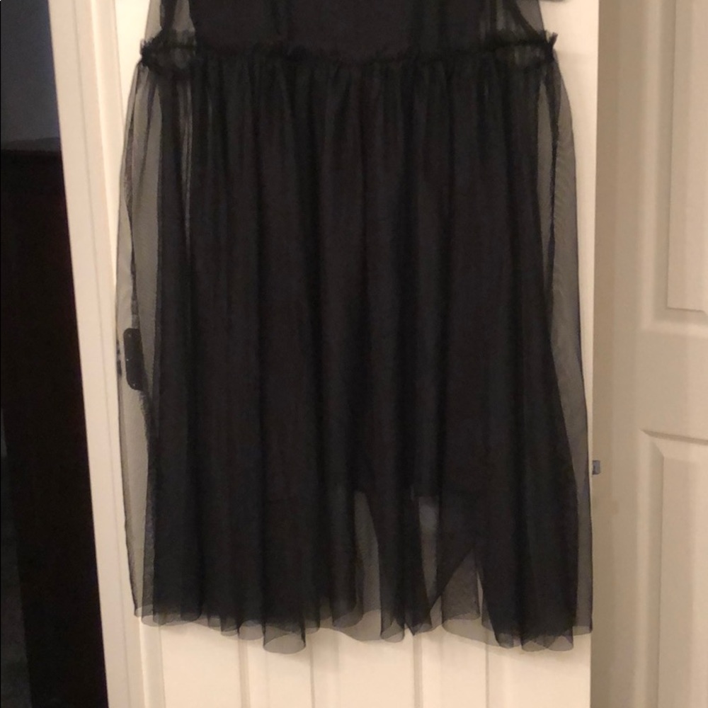 Dress - Picture 2 of 6